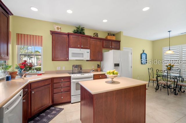 22 Honesty Ln, Bluffton, SC 29909