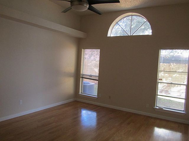 1235 Kings Creek Trl, Missouri City, TX 77459