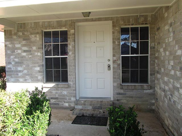 1235 Kings Creek Trl, Missouri City, TX 77459