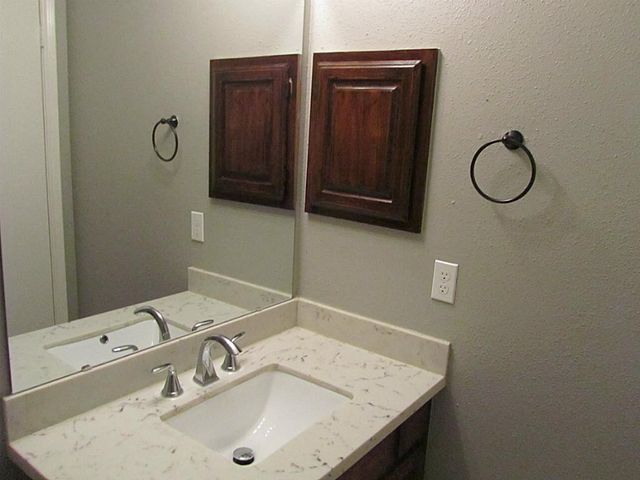 1235 Kings Creek Trl, Missouri City, TX 77459