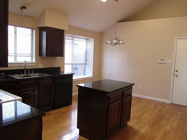 1235 Kings Creek Trl, Missouri City, TX 77459