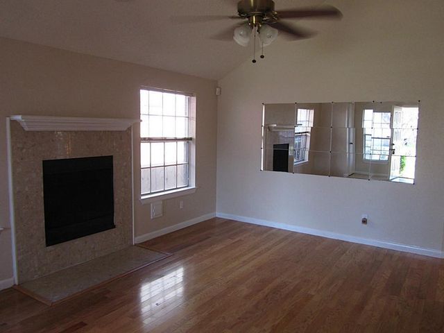1235 Kings Creek Trl, Missouri City, TX 77459