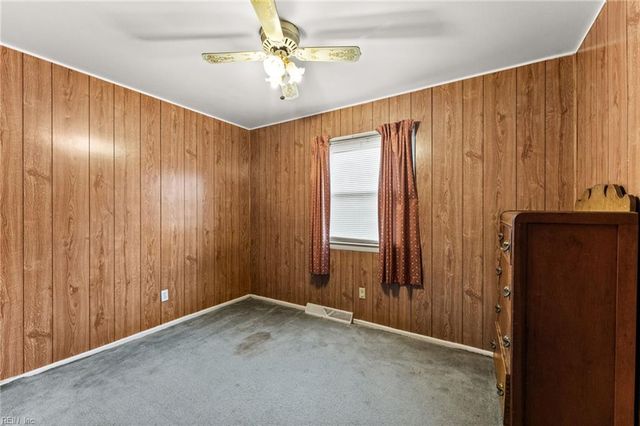 1104 80th ST, Newport News, VA 23605