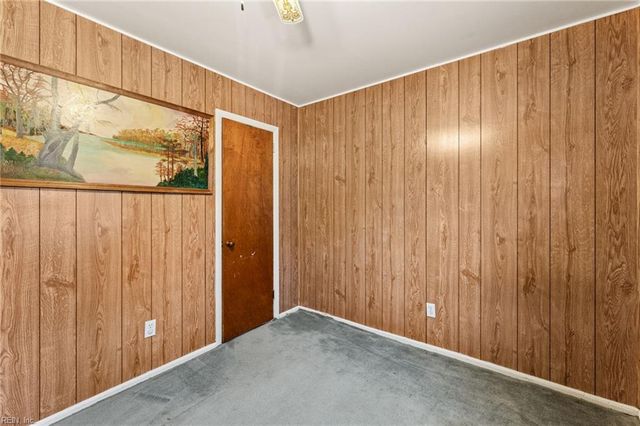 1104 80th ST, Newport News, VA 23605