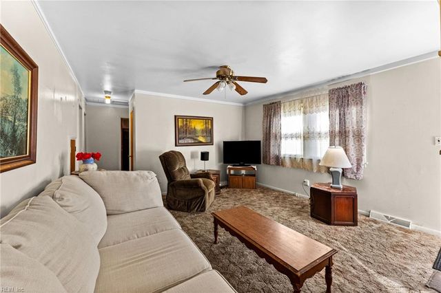 1104 80th ST, Newport News, VA 23605