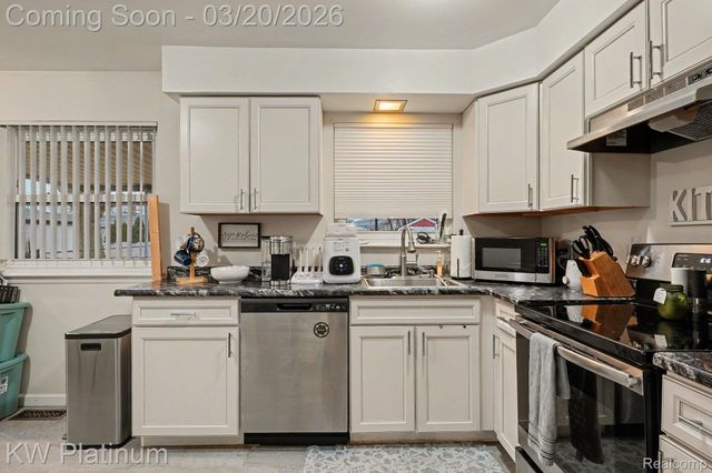 22826 Arcadia Street, St. Clair Shores, MI 48082