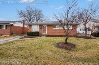 22826 Arcadia Street, St. Clair Shores, MI 48082