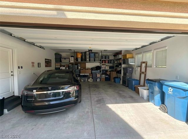 209 Amber Bluff Street, Henderson, NV 89012