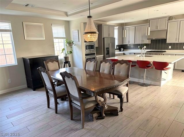 209 Amber Bluff Street, Henderson, NV 89012