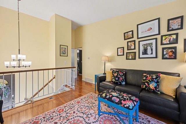 1472 Arden View Drive, Arden Hills, MN 55112