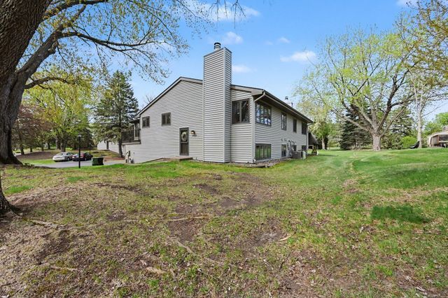 1472 Arden View Drive, Arden Hills, MN 55112