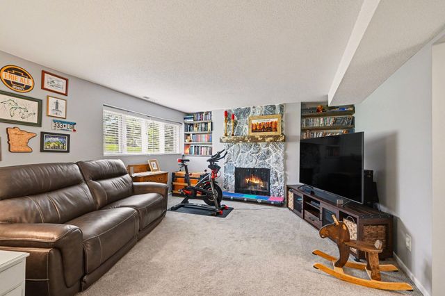 1472 Arden View Drive, Arden Hills, MN 55112