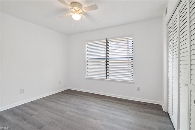 149 Windsor Castle Dr Apt E, Newport News, VA 23608