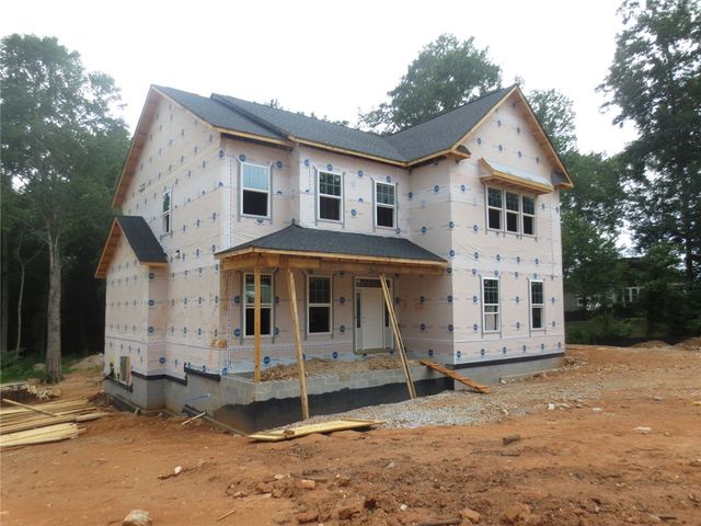 140 Rickys Path, Easley, SC 29642