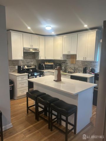 140 S Robert Street, Sewaren, NJ 07077