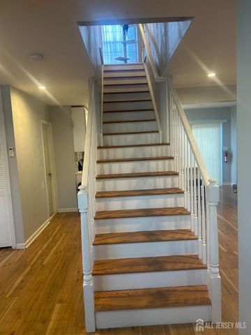 140 S Robert Street, Sewaren, NJ 07077