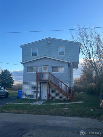 140 S Robert Street, Sewaren, NJ 07077