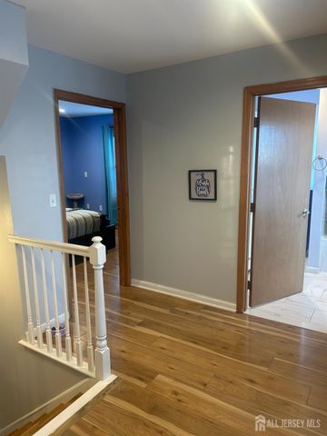 140 S Robert Street, Sewaren, NJ 07077