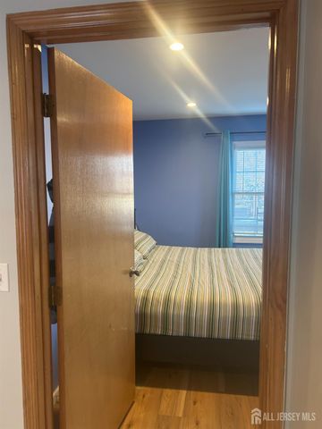 140 S Robert Street, Sewaren, NJ 07077