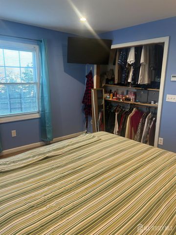 140 S Robert Street, Sewaren, NJ 07077