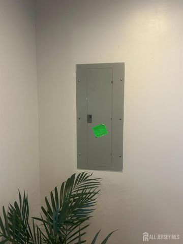 140 S Robert Street, Sewaren, NJ 07077