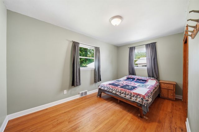 3900 Amherst Street, Des Moines, IA 50313
