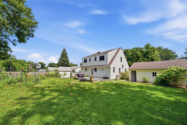 3900 Amherst Street, Des Moines, IA 50313