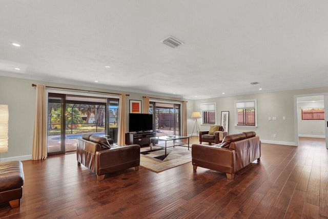 3060 SE Darien Road, Port St Lucie, FL 34952