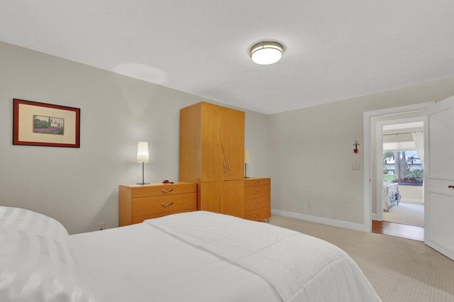 3060 SE Darien Road, Port St Lucie, FL 34952