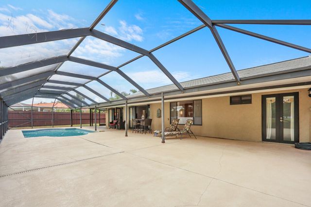 3060 SE Darien Road, Port St Lucie, FL 34952