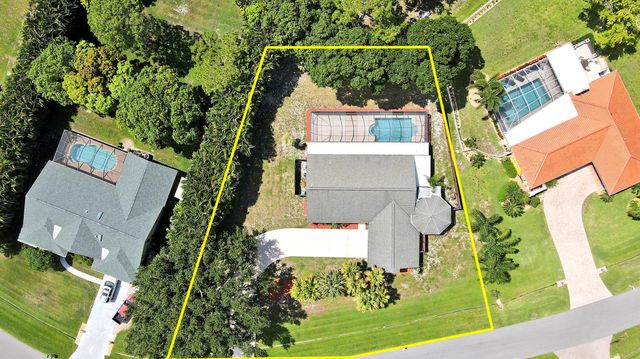 3060 SE Darien Road, Port St Lucie, FL 34952