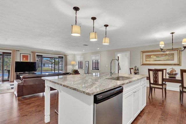 3060 SE Darien Road, Port St Lucie, FL 34952