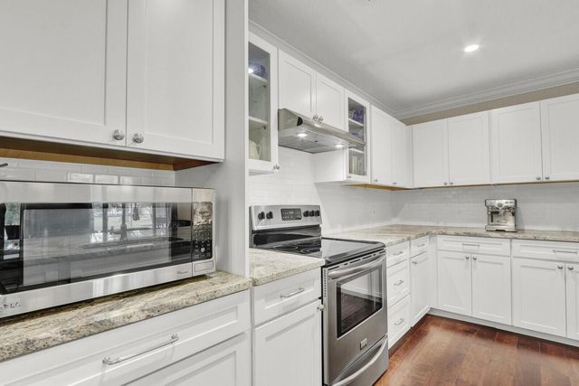 3060 SE Darien Road, Port St Lucie, FL 34952