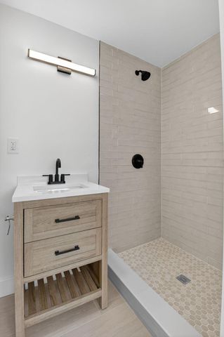 122 SW 9th Avenue, Delray Beach, FL 33444