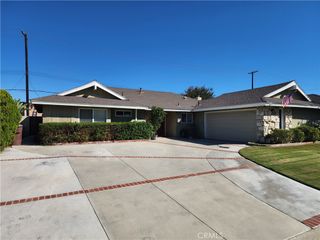 5449 E Garrick Drive, Anaheim Hills, CA 92807