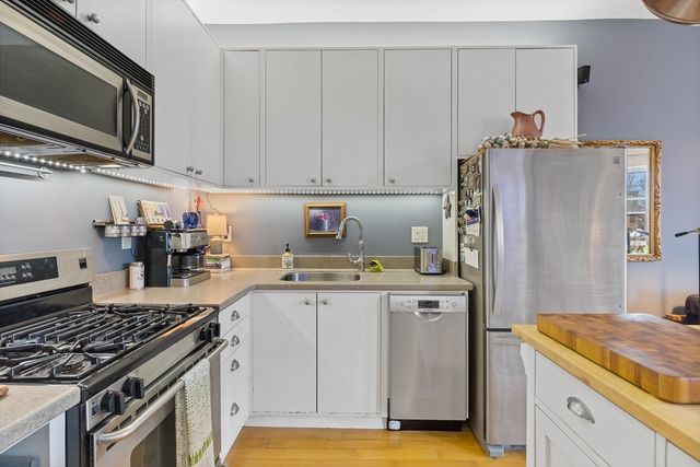 114 West Concord St 2, Boston, MA 02118