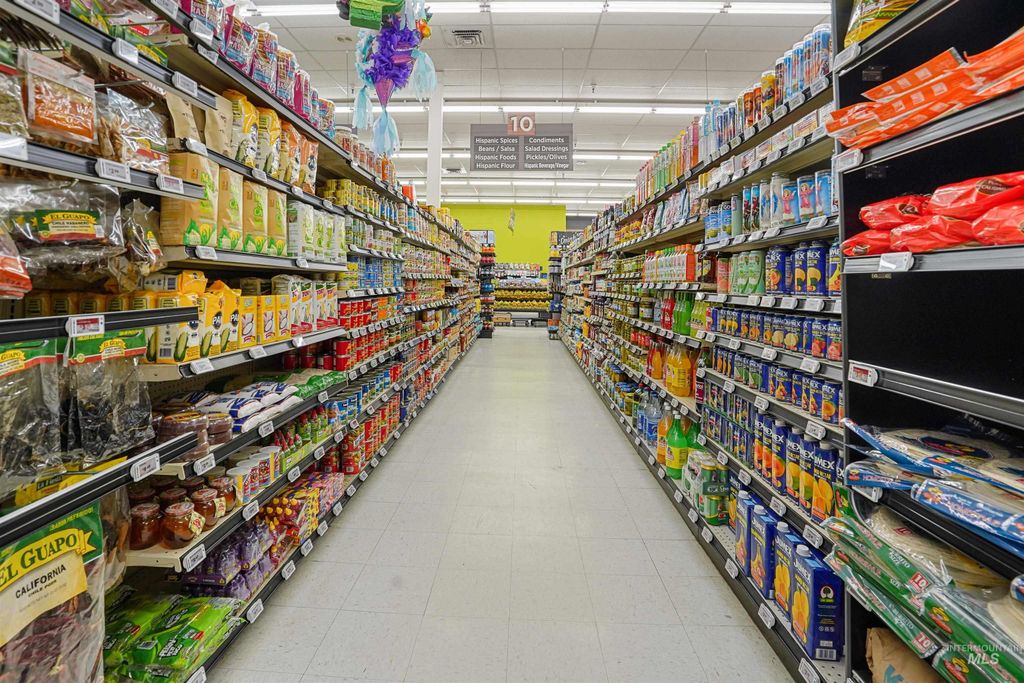 904 S Greenwood Street, Shoshone, ID 83352 photo 5