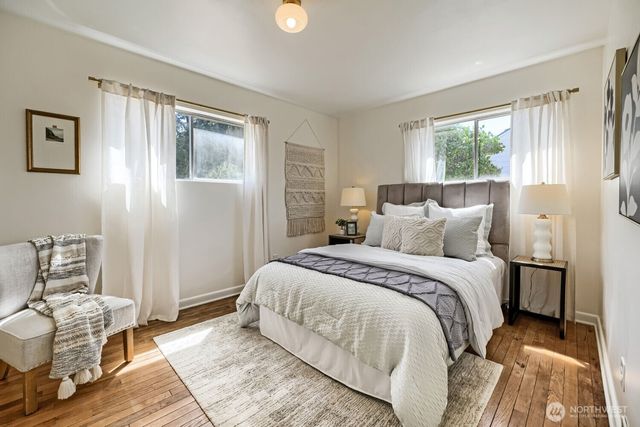 10808 Lake Ridge Drive S, Seattle, WA 98178