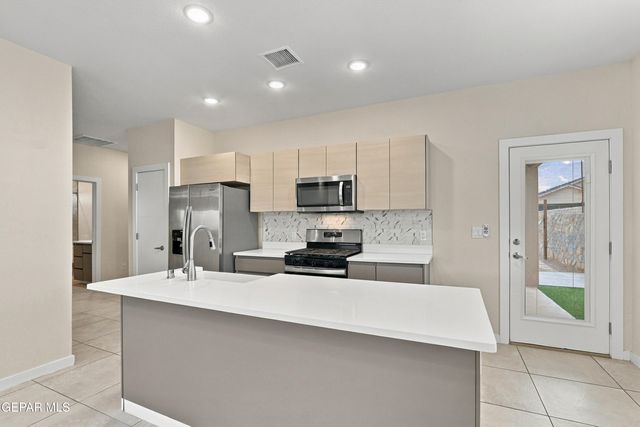 15148 COMPOSITION Avenue, El Paso, TX 79938