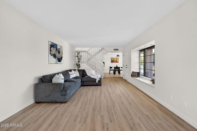 7220 E MARY SHARON Drive 111, Scottsdale, AZ 85266