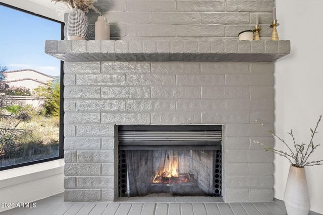 7220 E MARY SHARON Drive 111, Scottsdale, AZ 85266