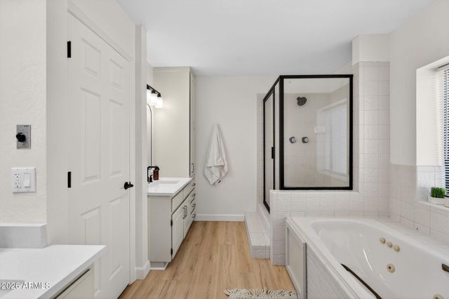 7220 E MARY SHARON Drive 111, Scottsdale, AZ 85266