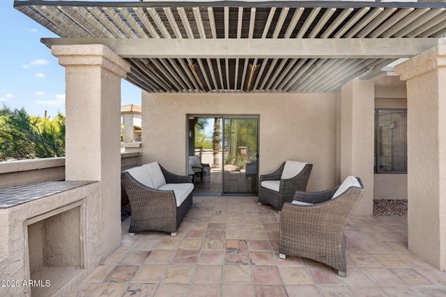 7220 E MARY SHARON Drive 111, Scottsdale, AZ 85266