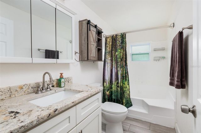 1903 30TH AVENUE N, St Petersburg, FL 33713