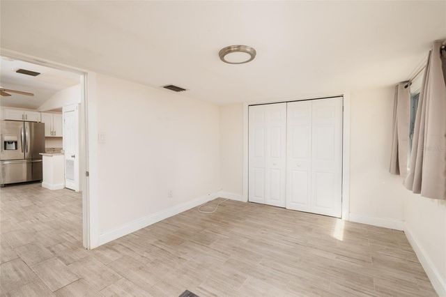 1903 30TH AVENUE N, St Petersburg, FL 33713