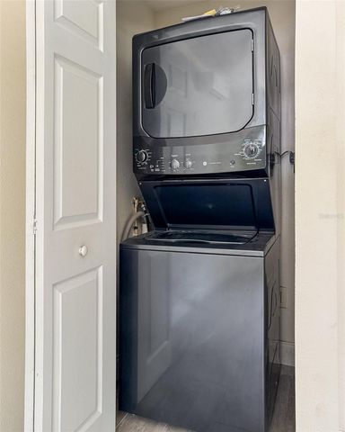 1903 30TH AVENUE N, St Petersburg, FL 33713