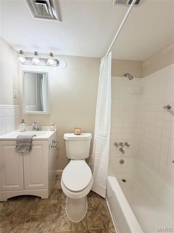 4133 Germania Street 1D, St Louis, MO 63116