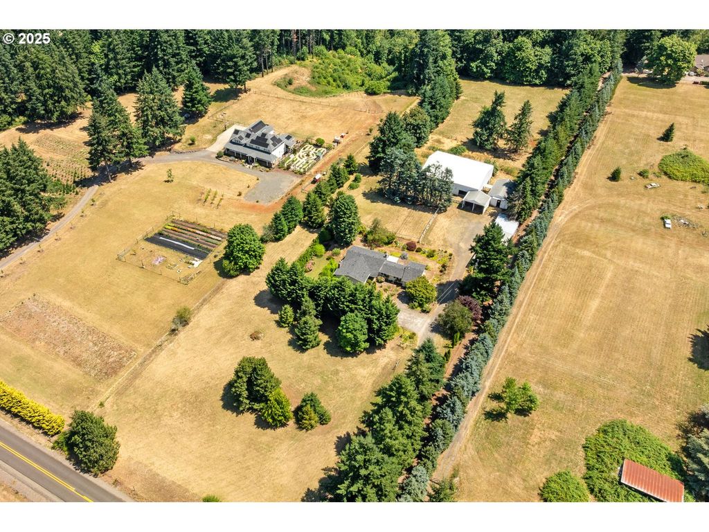 20068 S RIDGE Rd, Oregon City, OR 97045