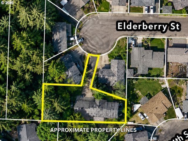 4351 ELDERBERRY St, Springfield, OR 97478