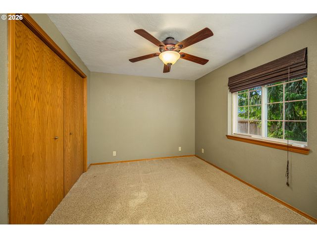 4351 ELDERBERRY St, Springfield, OR 97478